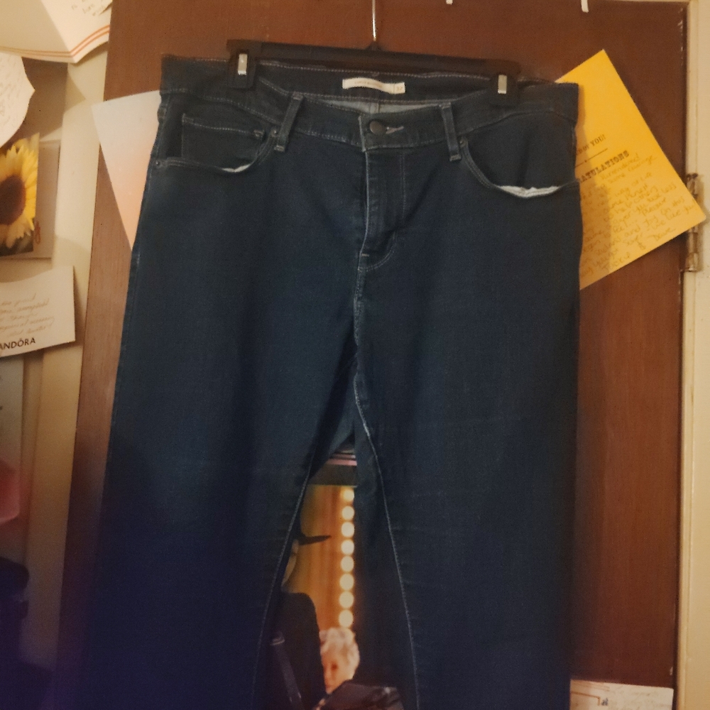 LEVI Curvy Bootcut - Dark Wash Size 32" - Picture 6 of 12